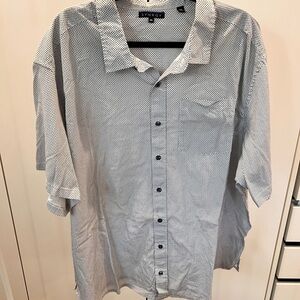 Synergy Men's Gray Button Down Shirt